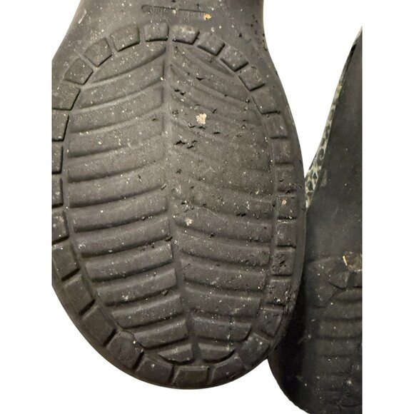 Womens Crocs Leopard Print Slip-On Clogs Size W8 Lightweight Comfort Shoes - Picture 7 of 8